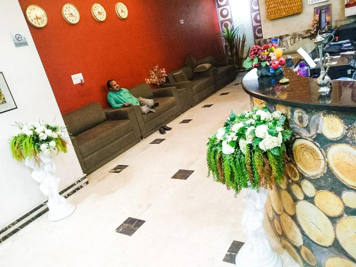 Hotel Rb Palace Dhaulpur Екстер'єр фото